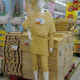 Illustration for article titled Chinese Store Displays Are the Best